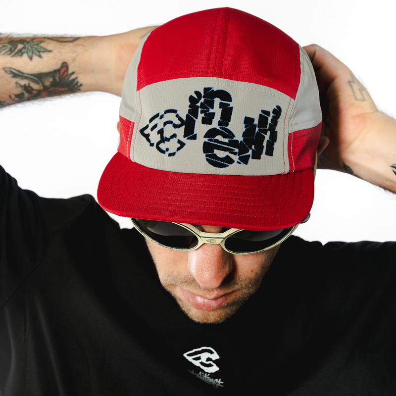 TUTTO TECH CAP CINELLI BROKEN UP RED