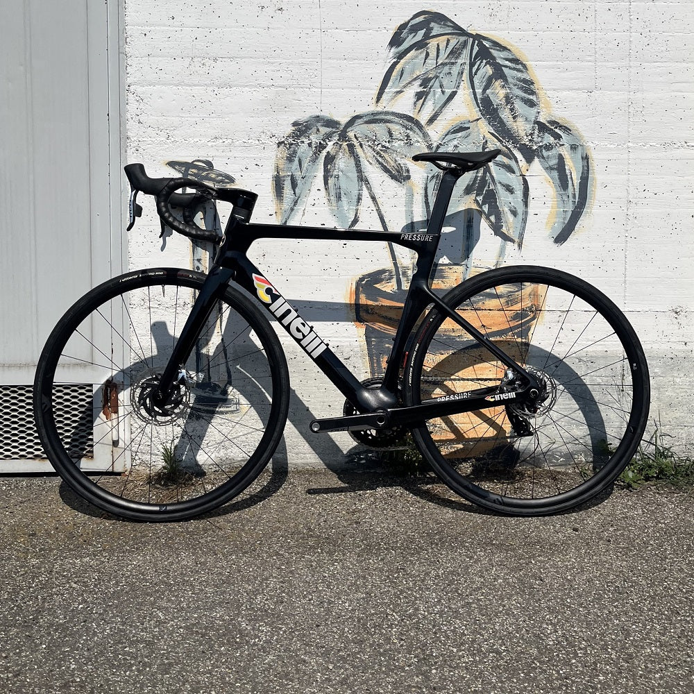 PRESSURE - RED ETAP AXS - expo - M