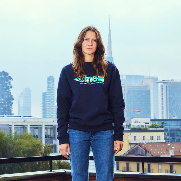 Sweatshirts & Hoodies
