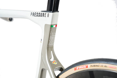 PRESSURE 2 - RED ETAP AXS 12s