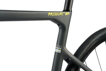 Vélos de route Cinelli Pressure Adr Disc Sun Faded Laser